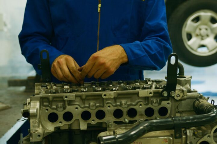 Antal Otomotiv: Pendik oto serviste motor mekanik onarım